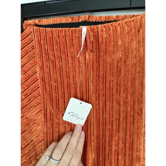 Free People Penny Pull-On Velvet Pants Size Small Orange High Rise Flare - Picture 6 of 10